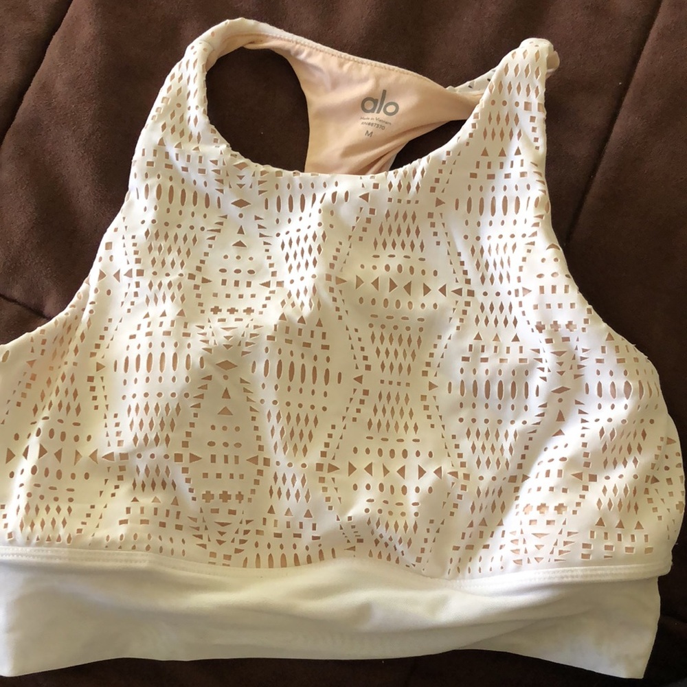 Sports bra